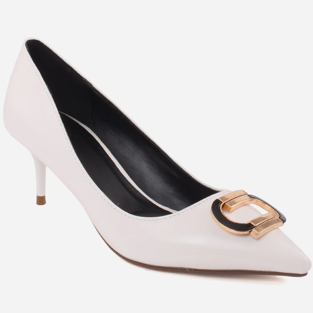 Women ‘Preto' Pointy Toe Court Shoes