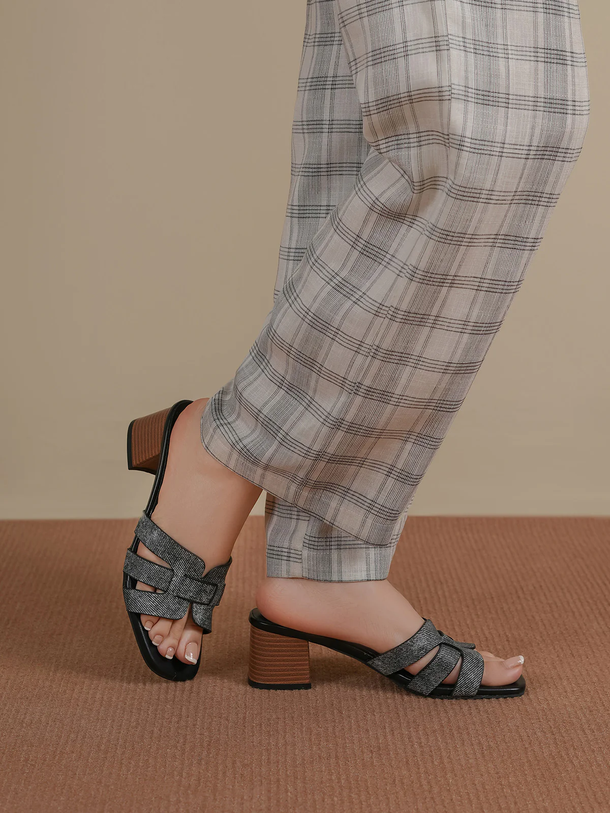 Women "QIAO" Block Heel Sandals - Image 6