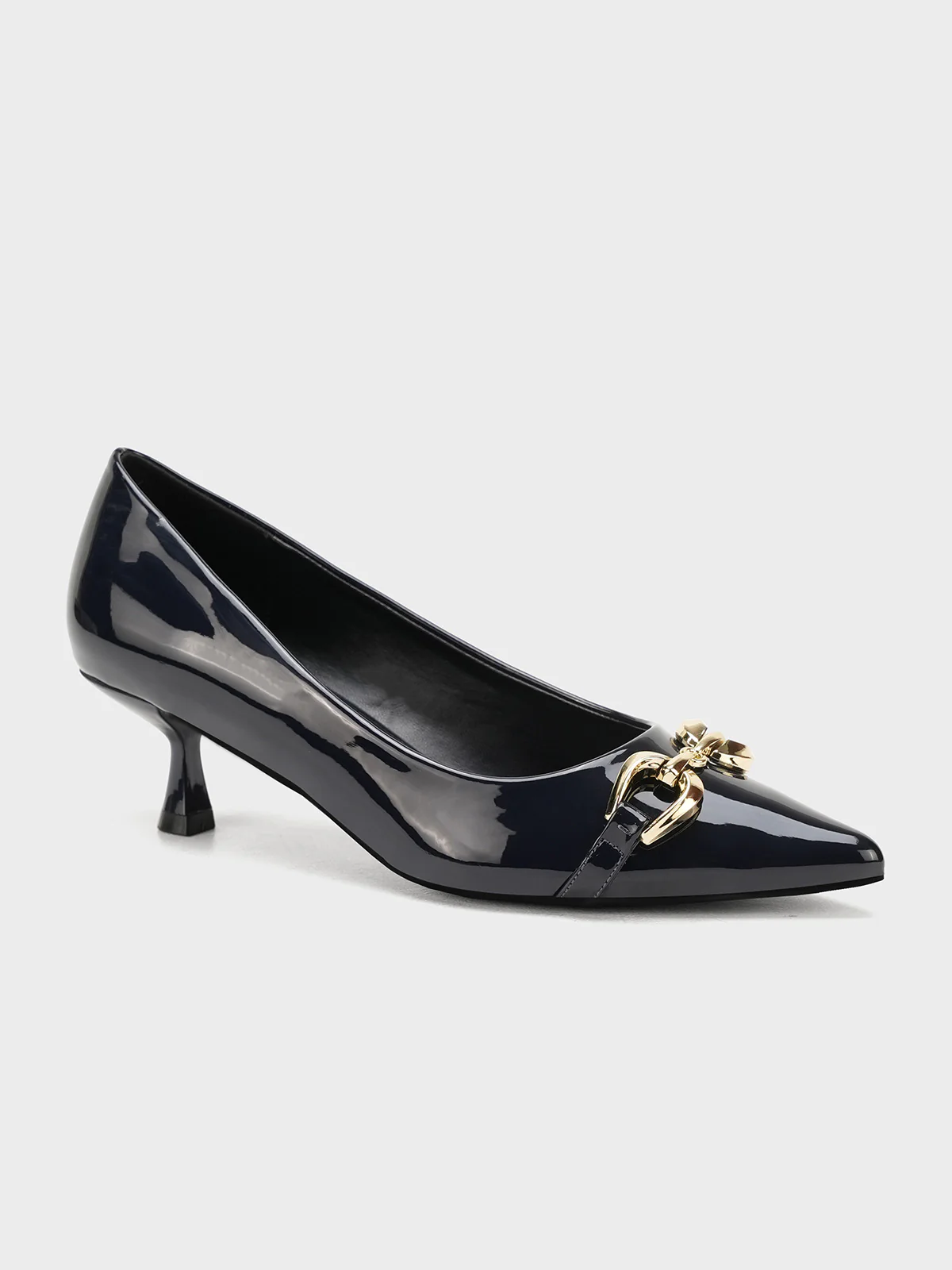 Women "TAURED" Causal Smooth Courts - Image 2