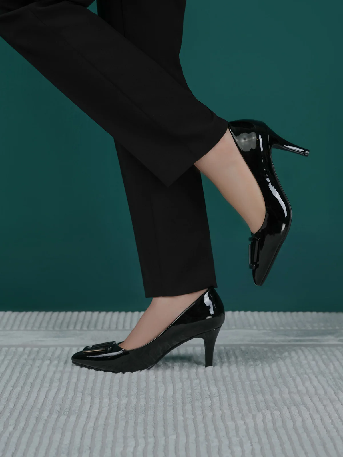 Women "TRHAAS" Trendy Style Court Shoes - Image 6