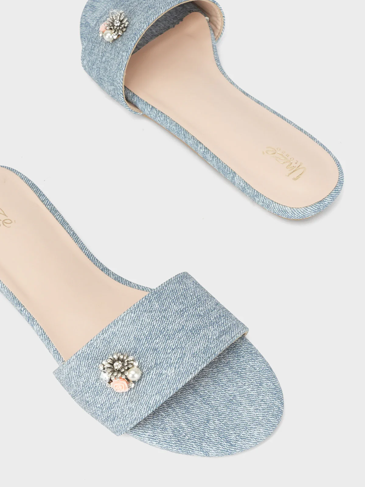 Women's "ARKHIP" Stylish Summer Slippers - Image 4