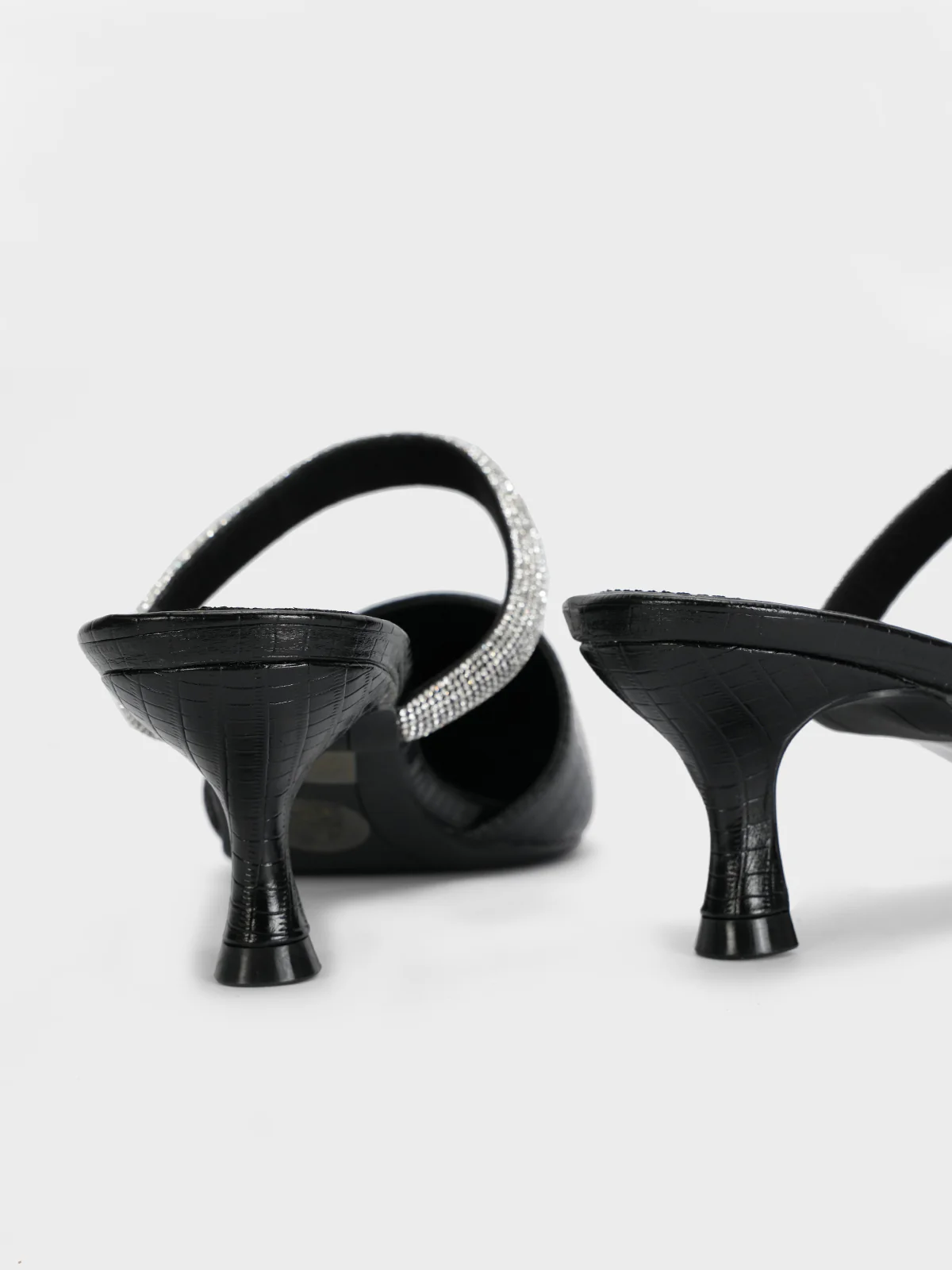 Women's "ARLAIS" Decorated Pointed Sandals - Image 3