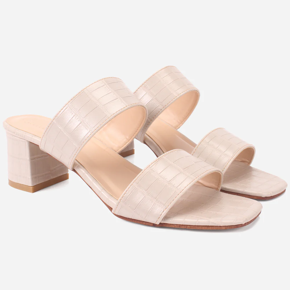 Women's "GEFA" Textured Strappy Slide-In Shoes - Image 2