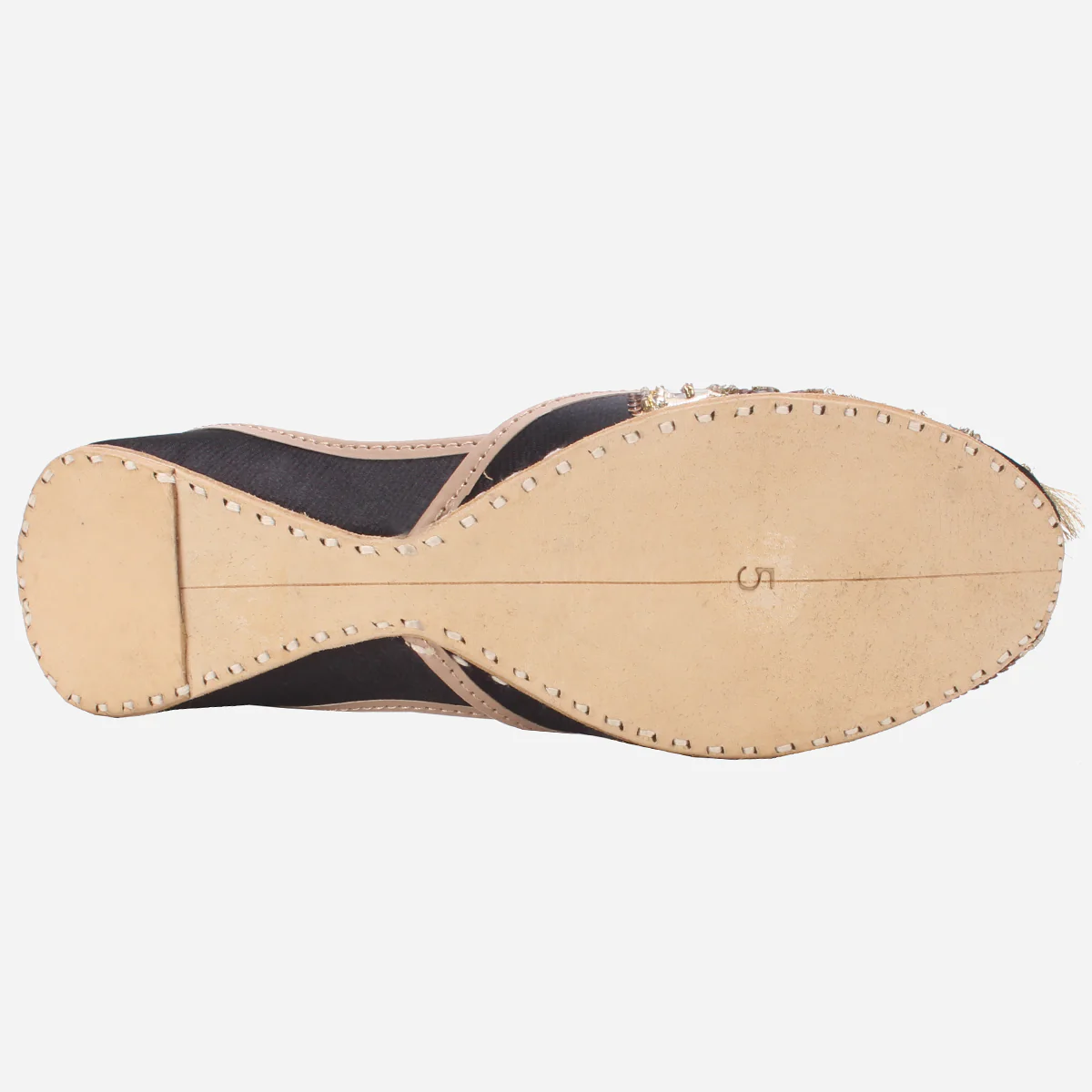 Women's "VALMAI" Embellished Stylish Khussa - Image 5