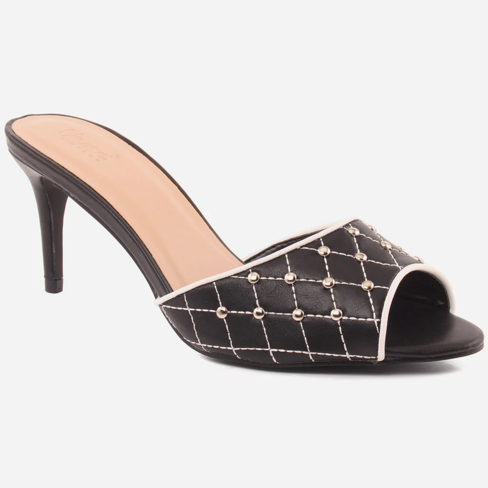 Womwn "DANNII" Pearl Slip On Sandals